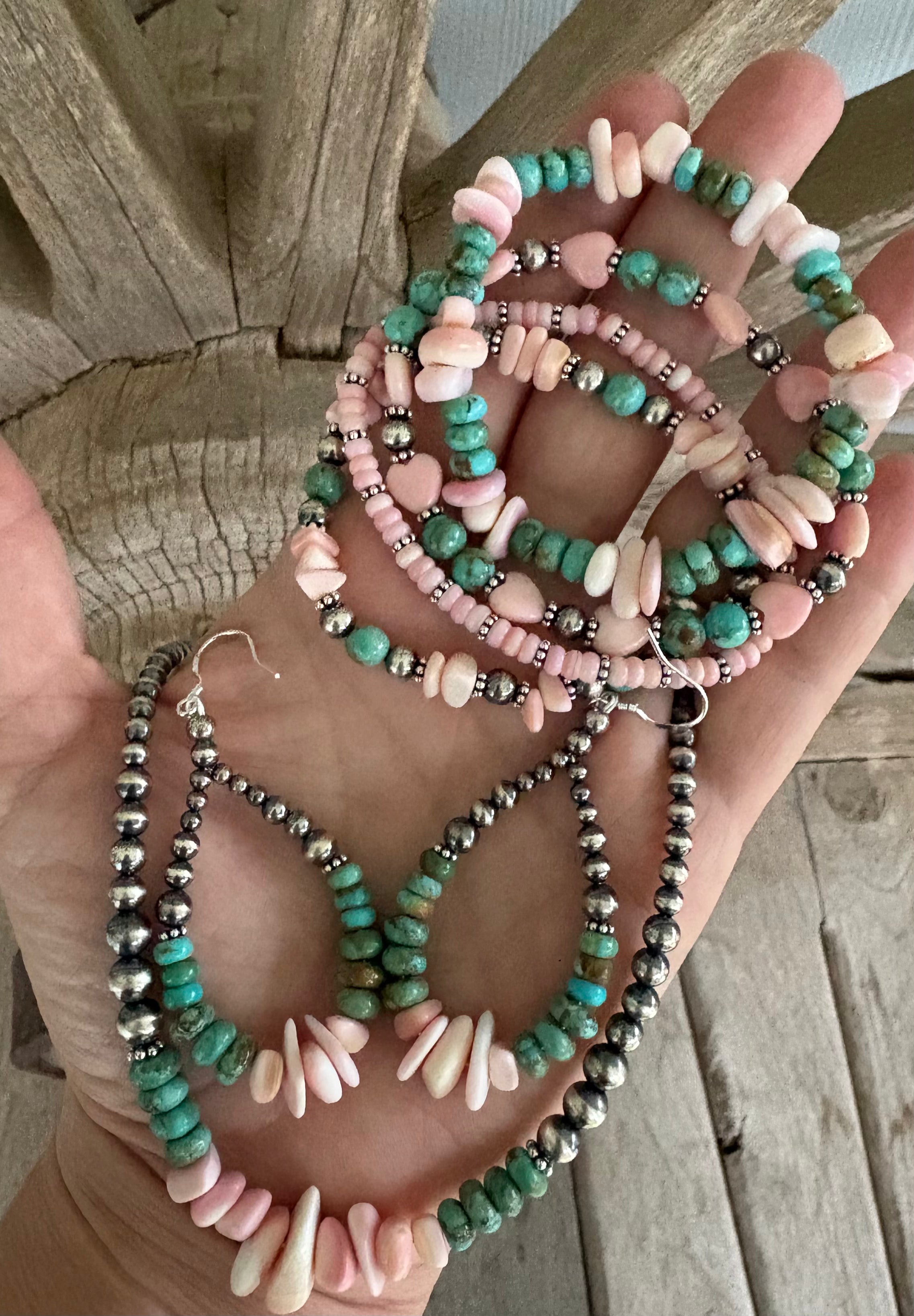 Pink Conch & Kingman Graduated Necklace