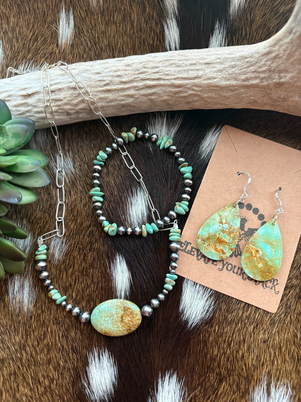 Mine 8(green matrix) Necklace