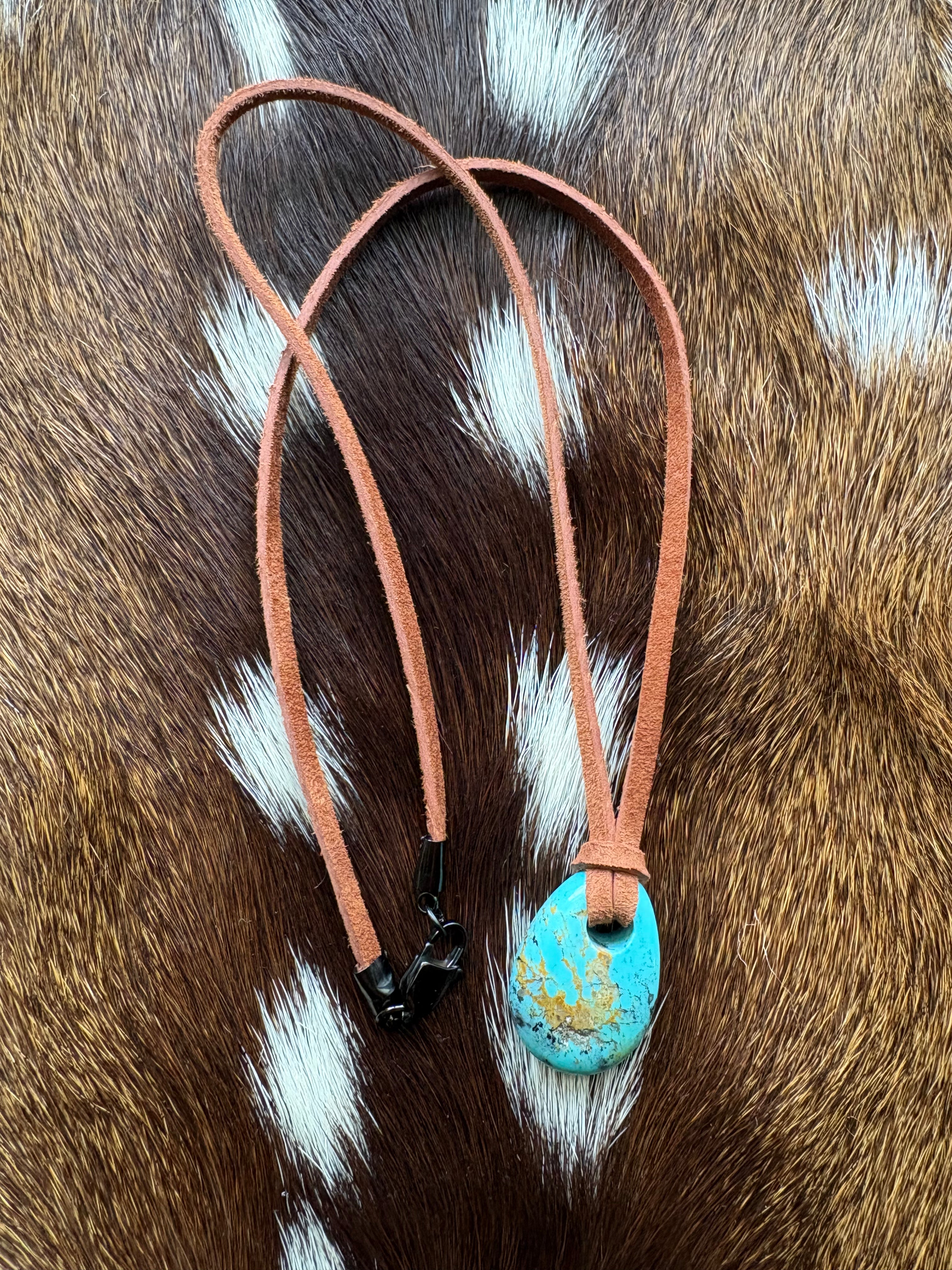 Kingman Cuero Pokito Necklace