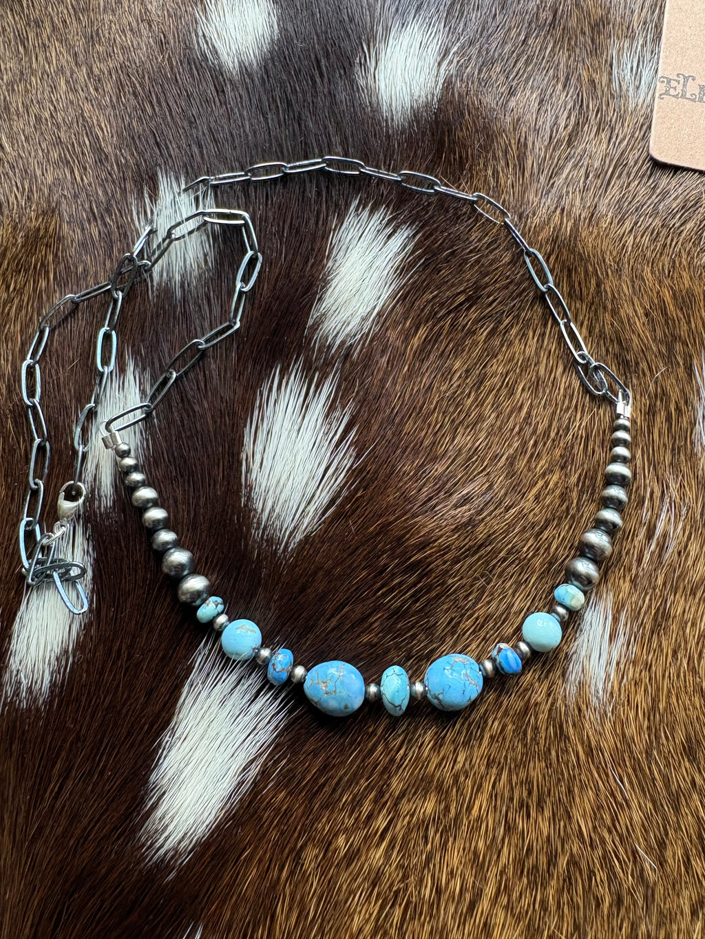 Golden Hills & Pearls Chain Necklace