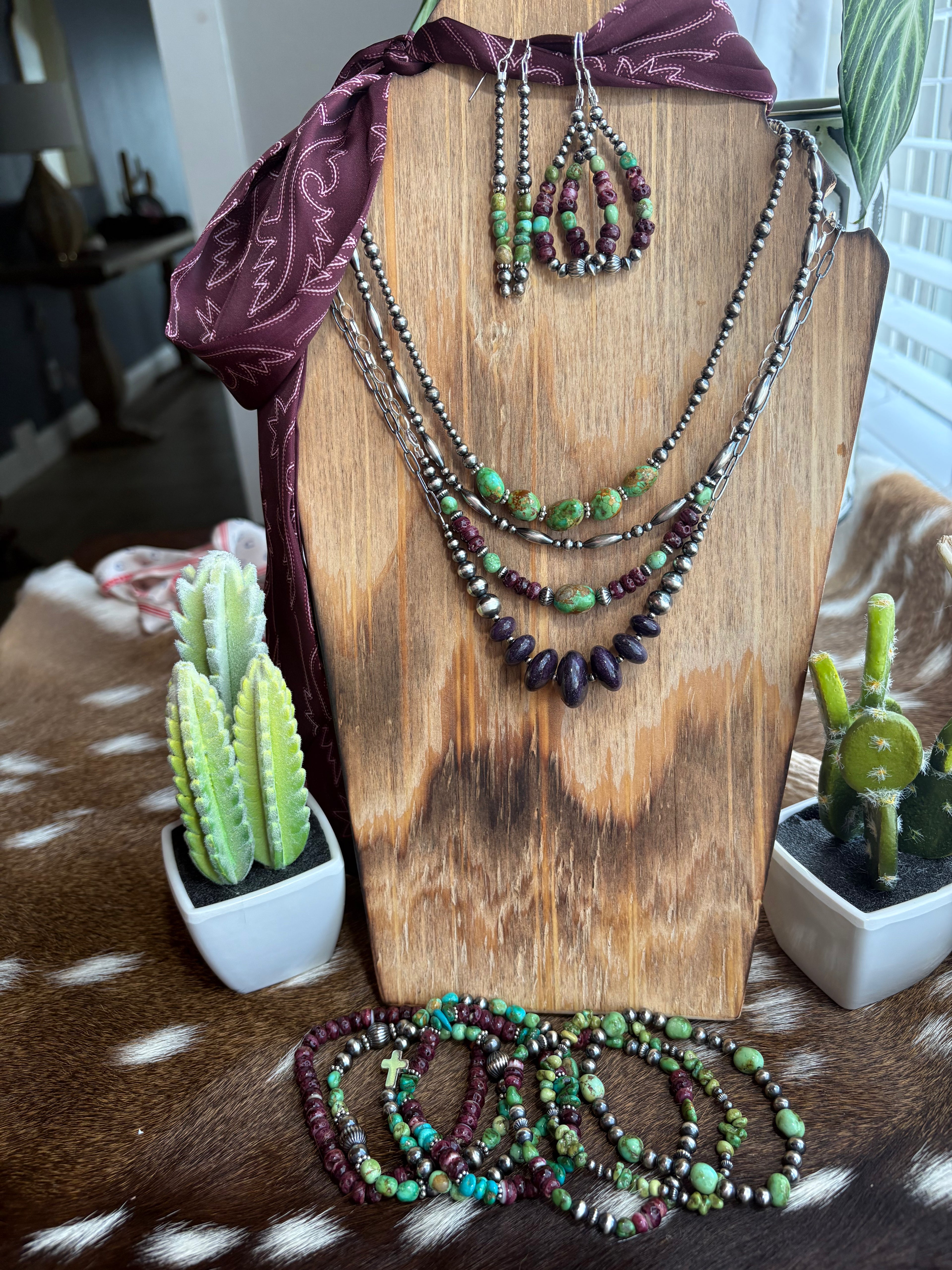 Dark Purple Suglite Chain Necklace