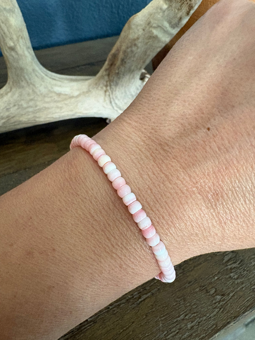 Dainty Pink Conch Accent Bracelet