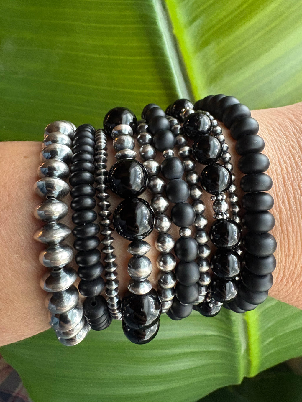 Black Onyx & Saucer Bracelet