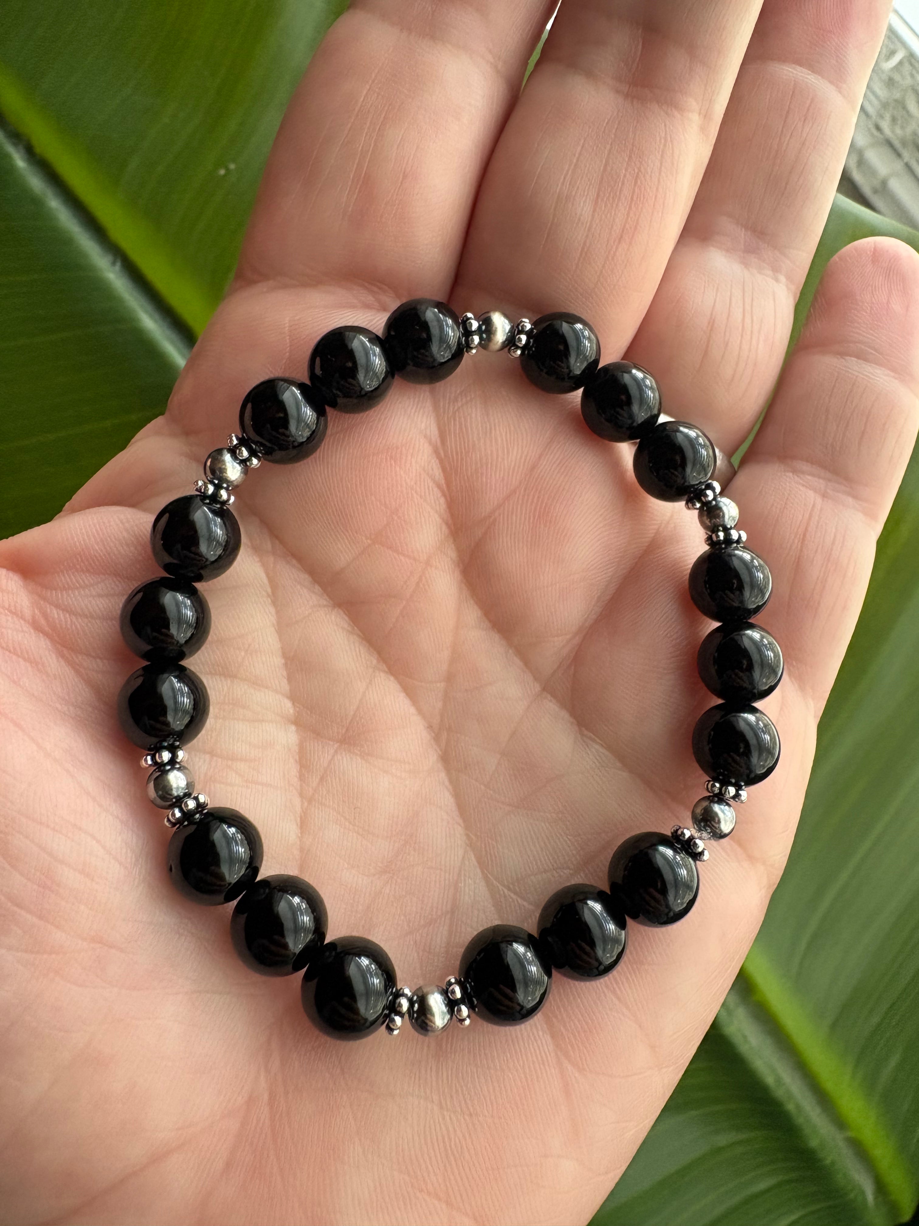 Black Onyx Shiny Prissy Bracelet