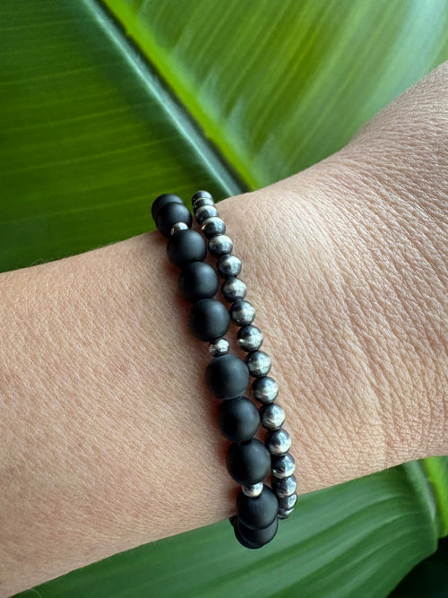 Black Onyx & Saucer Bracelet