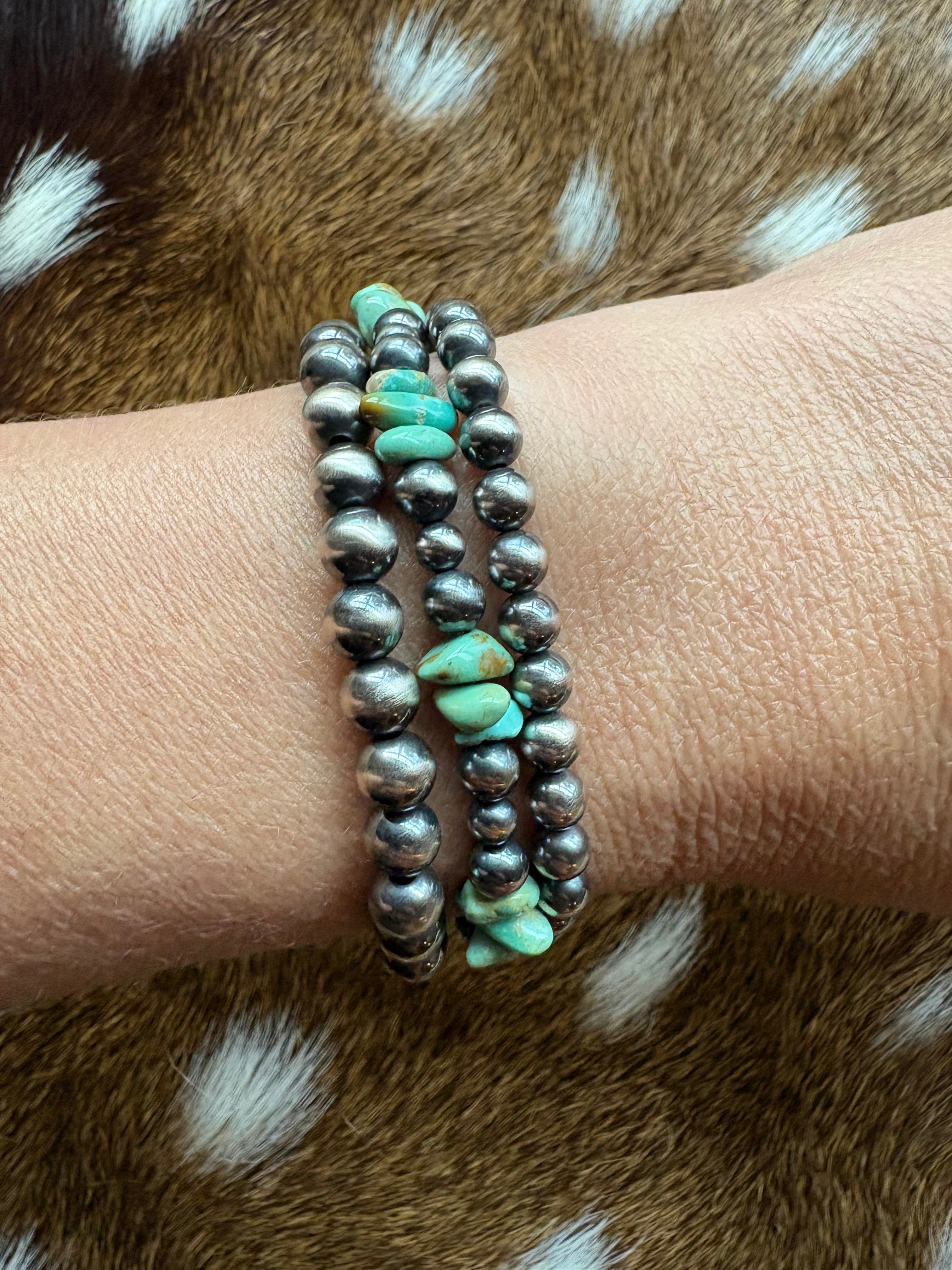 Campitos Army Green & Pearl Bracelet