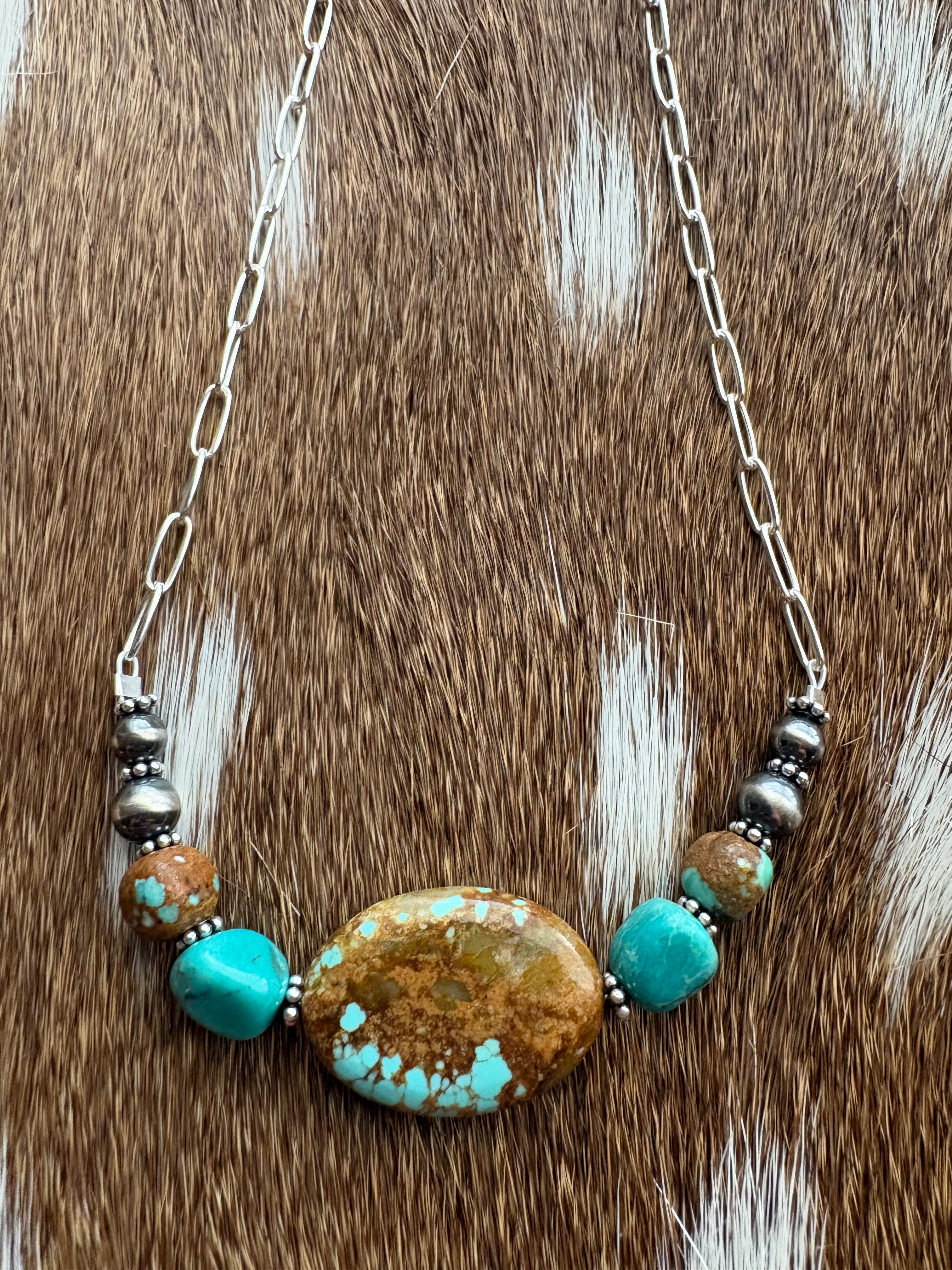 Mine 8 Prissy Chain Necklace
