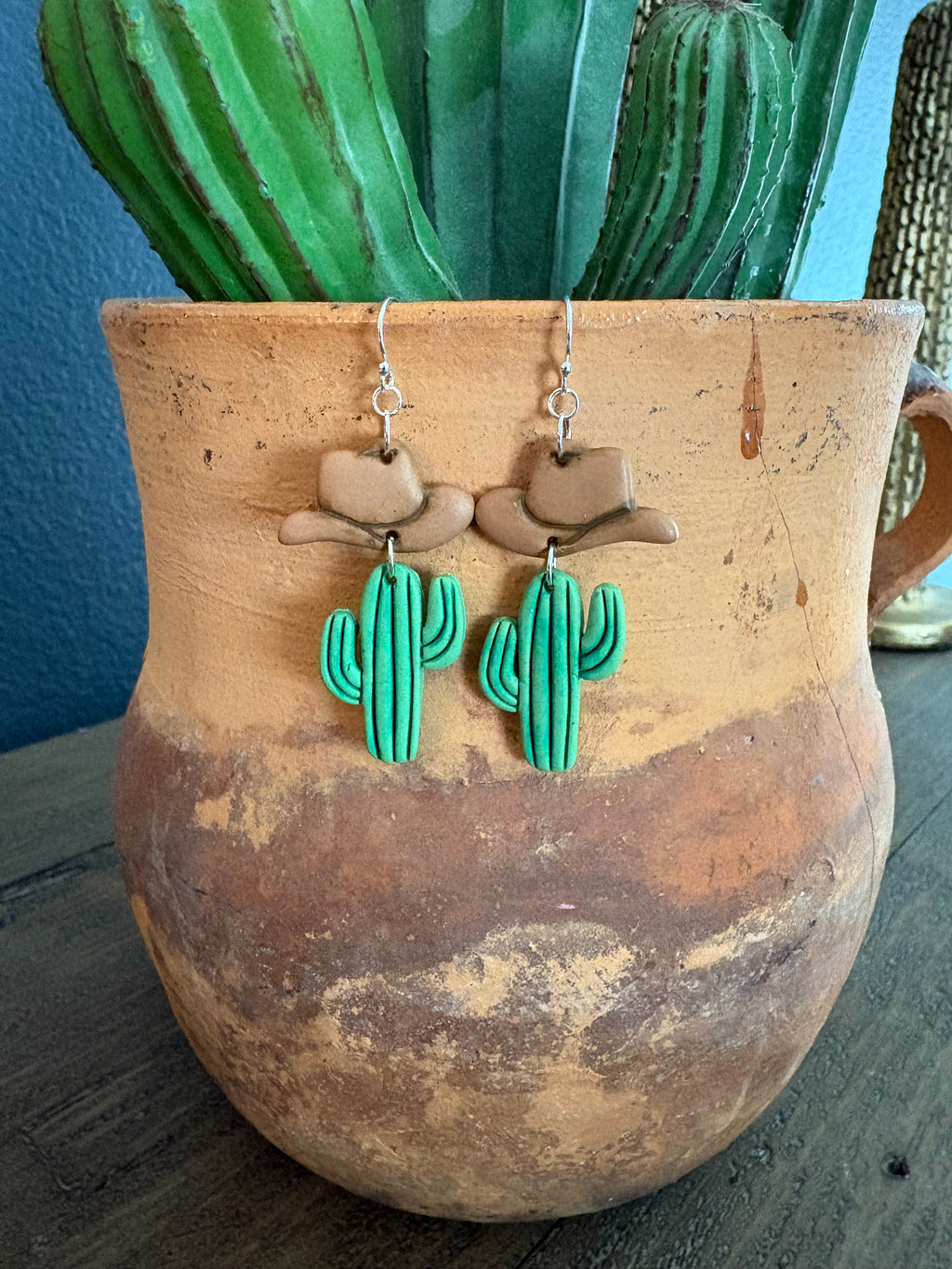 Western Feels Dangle Earrings