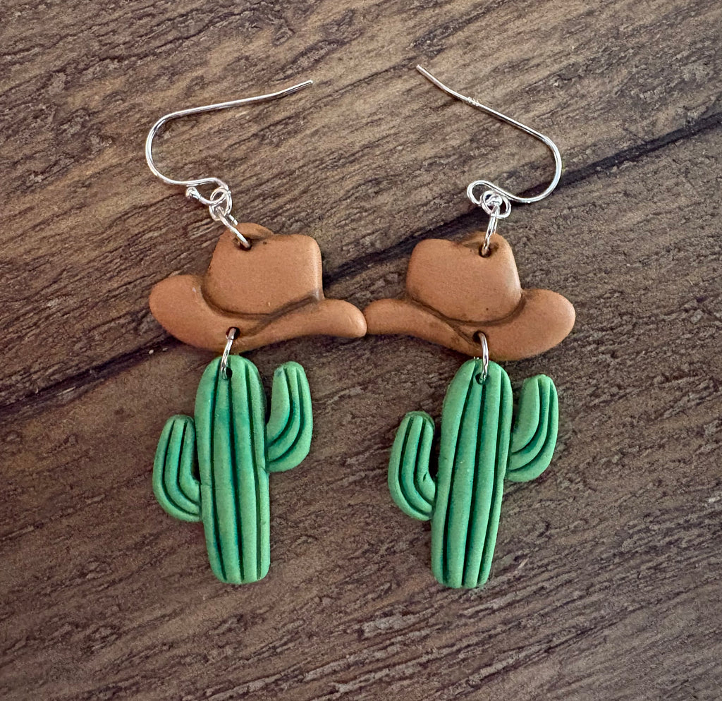 Western Feels Dangle Earrings
