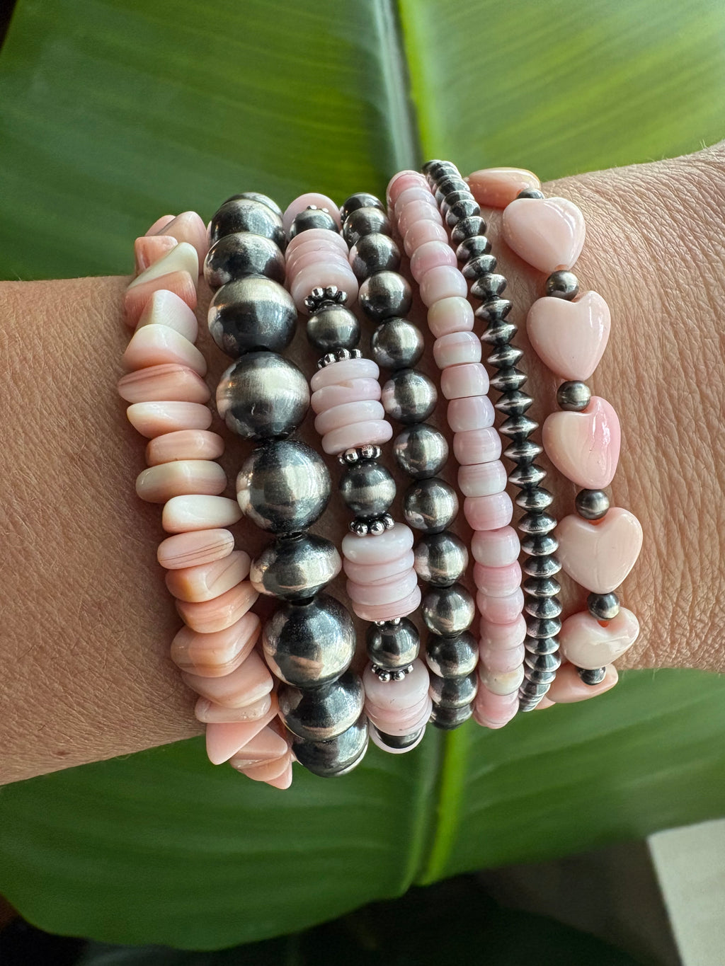 Pink Conch Heart & Pearl Bracelet