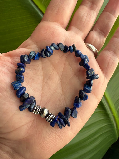 Blue Lapis Barrel Flower Chippy Bracelet