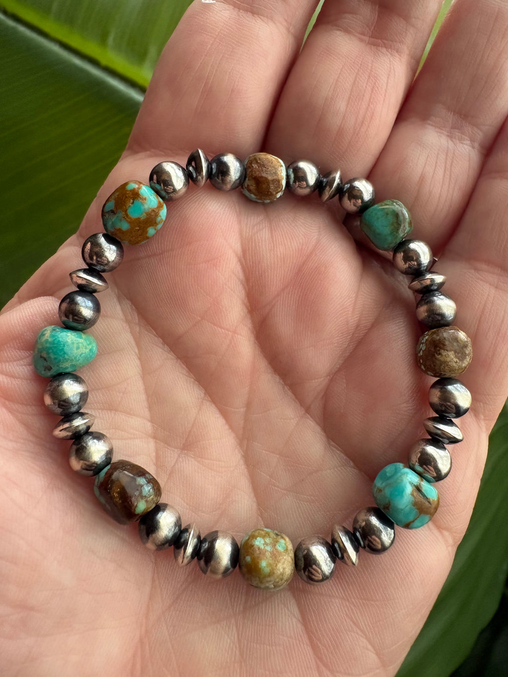 Mine 8 Pearls & Saucers Bracelet