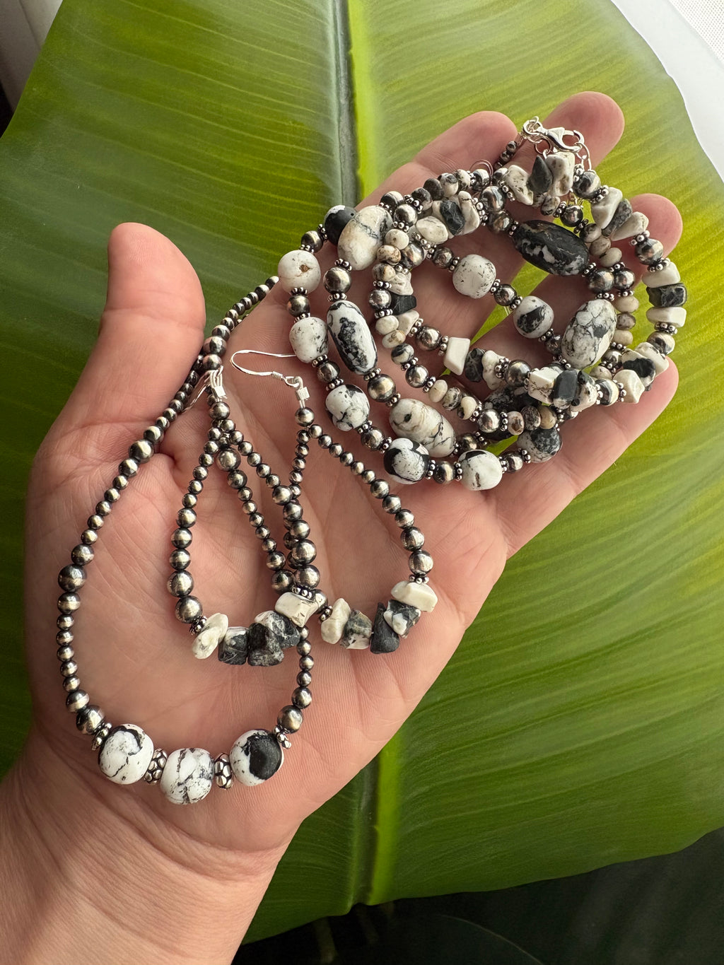White Buffalo Rondelle Prissy Bracelet