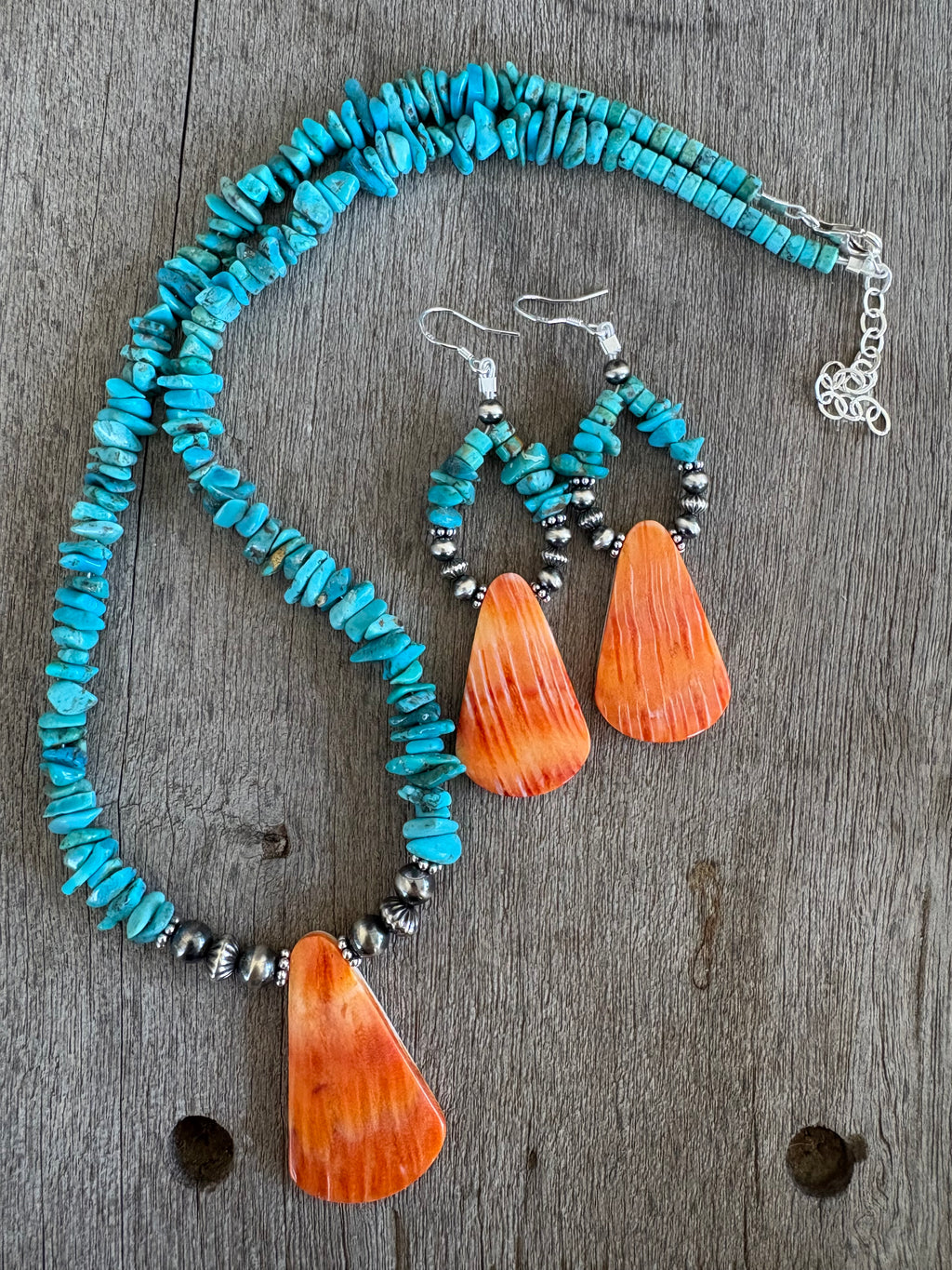 Kingman & Spiny Prissy Statement Earrings & Necklace Set