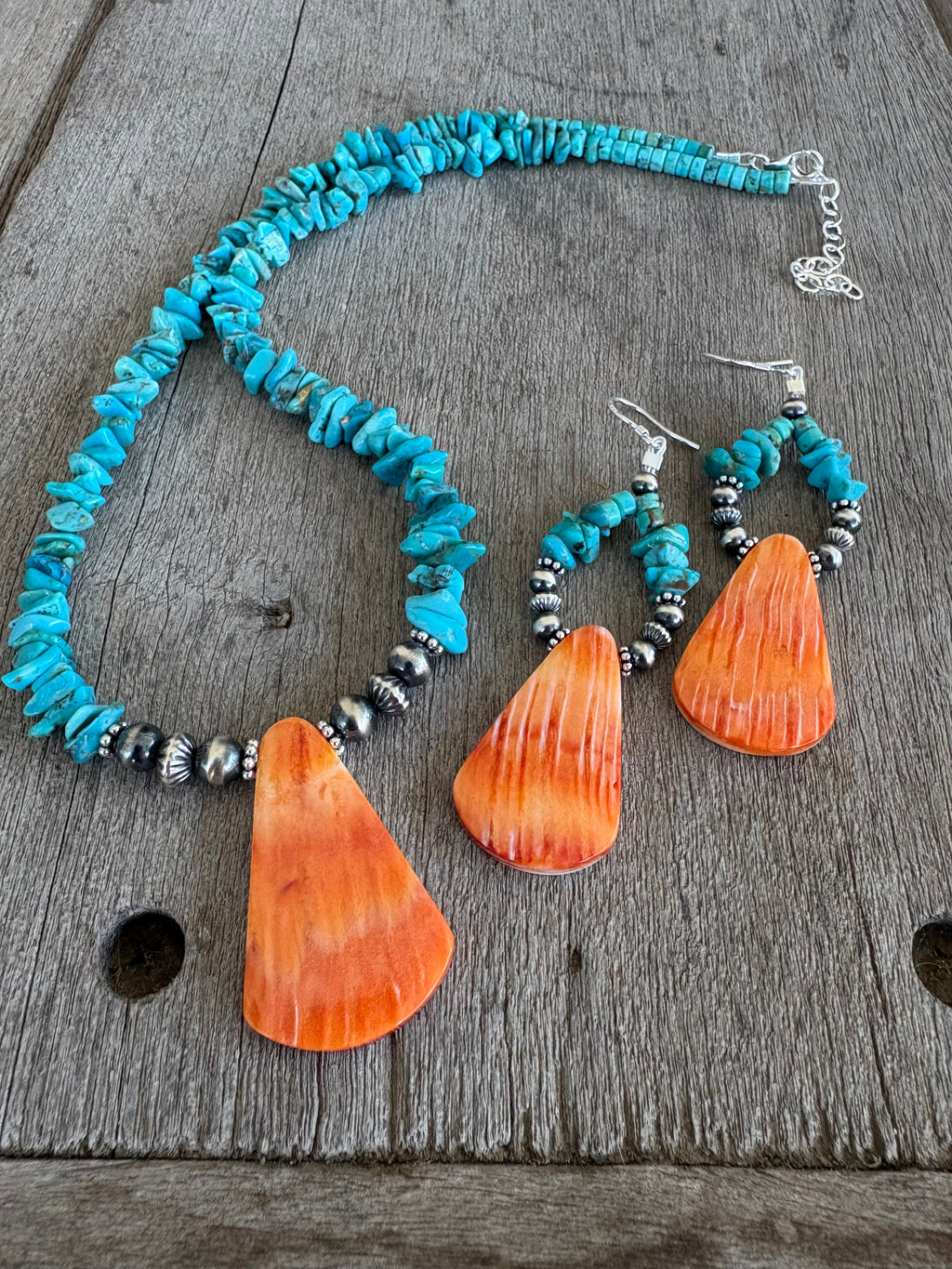 Kingman & Spiny Prissy Statement Earrings & Necklace Set